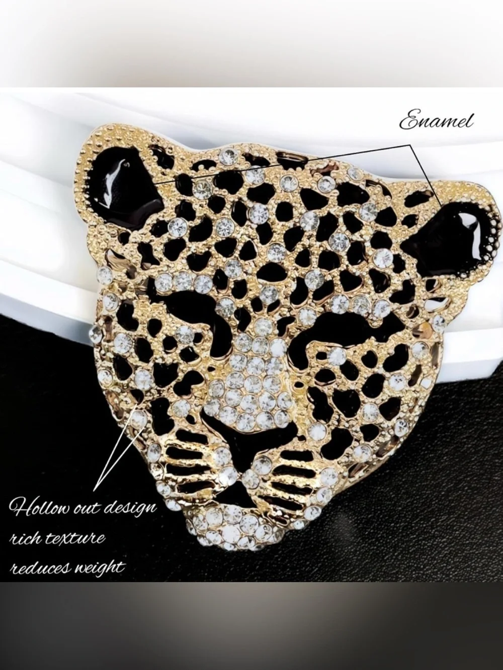 Vintage Gold Leopard Head Brooch Pin